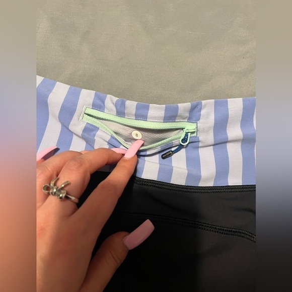 Lululemon Speed Tight *Interlock *detailed* - Picture 10 of 13